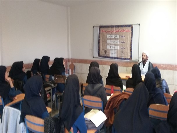بیش از 45 گفتمان دینی در مدارس خرم آباد اجرا شد