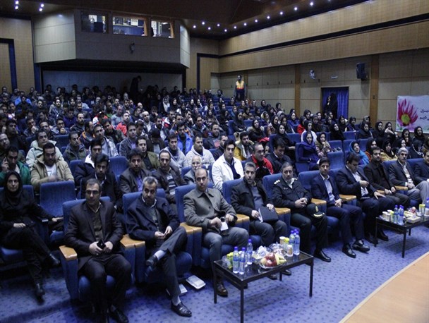 از قهرمان پرورش اندام جهان و باشگاههای ورزشی برتر استان همدان تجلیل شد