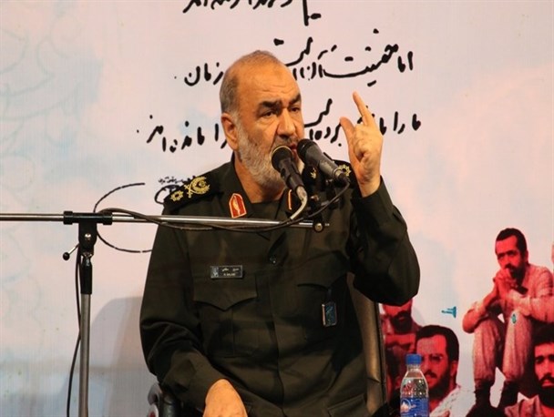 حضور سردار سلامی در اولین کنگره ی شهدای کارگری استان مرکزی+تصاویر