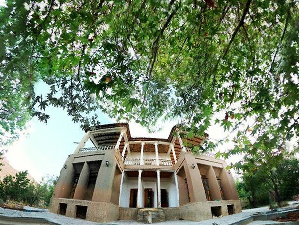 باغ حافظی روستای طزرجان؛ قدیمی‌ترین باغ تاریخی شهرستان تفت