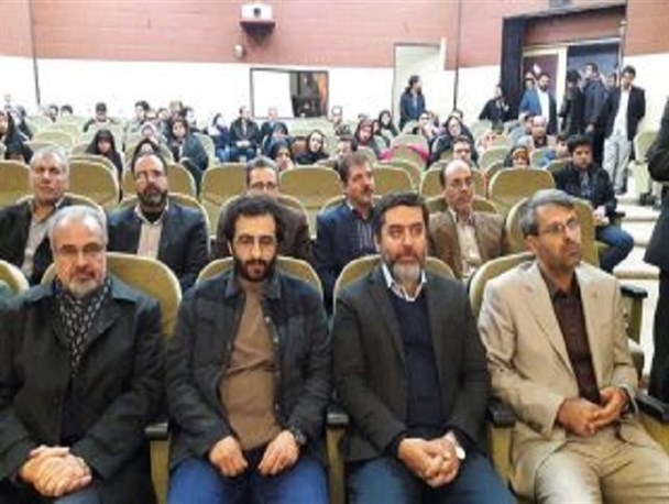 لزوم نمایش فیلم های فاخر در سینما/ شورای شهر نطنز همواره از فعالیت های فرهنگی حمایت کرده است