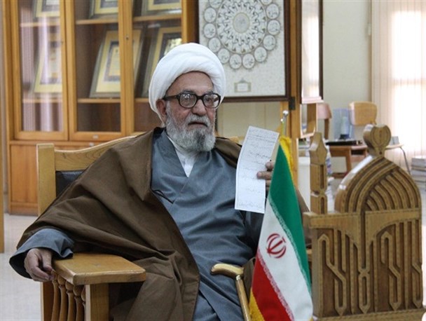 آیت‌الله واعظ زاده خراسانی دار فانی را وداع گفت