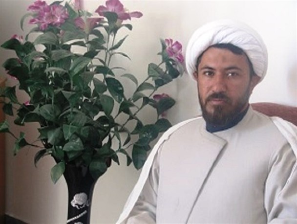 وحدت مذاهب اسلامی راه برون رفت  از چالش های دشمنان است