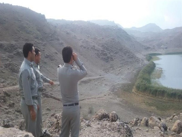 گشت مشترک دامپزشکی رشتخوار با محیط زیست در فصل مهاجرت پرندگان+ تصویر