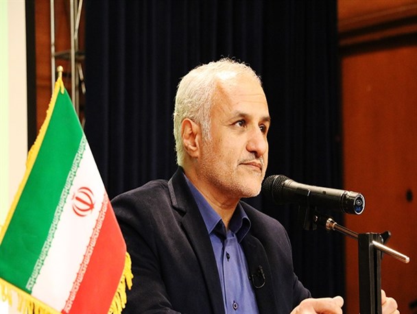 ذات سیستم بانکی کشور ربوی است،با تغییر مدیر درست نمی شود