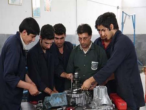 کارفرمایان در طرح کارورزی برای جذب نیرو استقبال خوبی نمی کنند