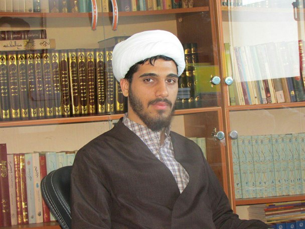 ارتباط مستقیم وحدت حوزه و دانشگاه با انقلاب اسلامی