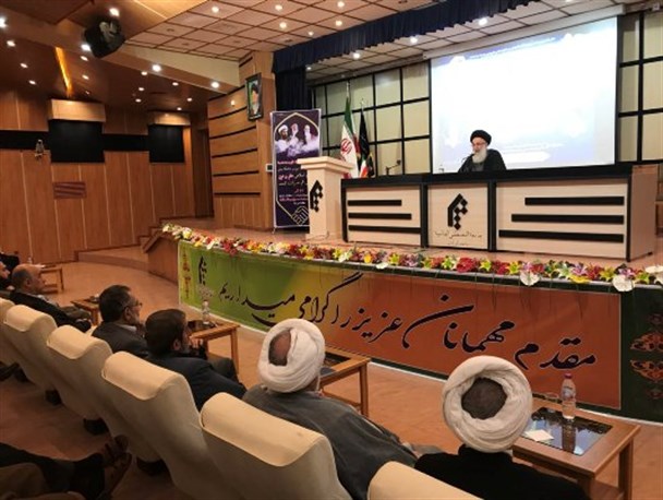 حوزه و دانشگاه نماینده دو قشر تصمیم ساز در جامعه هستند/ هر جا انحرافی رخ داد نتیجه تفرفه بین این دو ساحت مقدس بود
