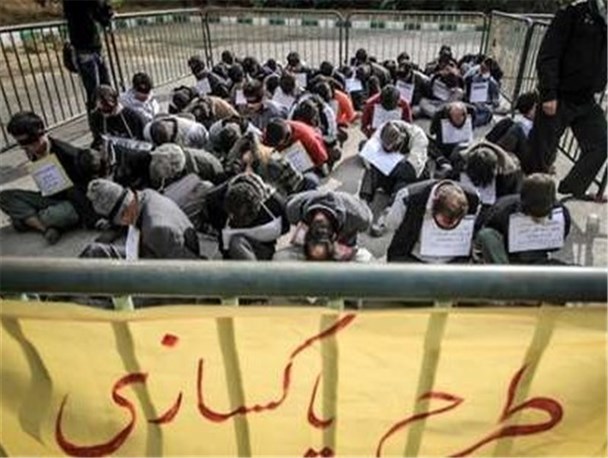 ۲۲۱ نفر موادفروش و سارق دستگیر شدند