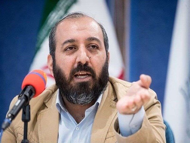 کوتاهی نهادهای متولی در هنر انقلاب/ کُنش‌گرایی، لازمه هنرمند مردمی