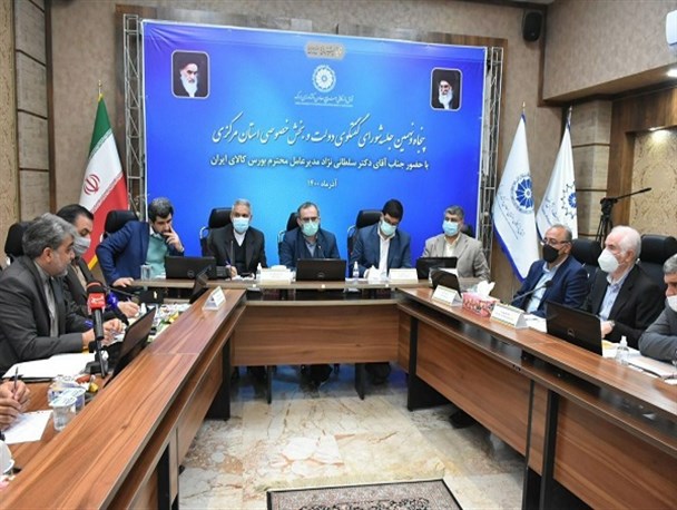 مراودات بخش خصوصی استان مرکزی مطلوب و قابل دفاع است/ کارهای هیجانی در بورس خسارات جبران‌ناپذیری وارد می‌کند