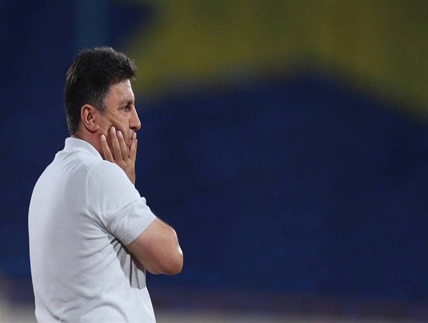 قلعه‌نویی: فدراسیون فوتبال در رأی علیه بازیکن گابنی تجدیدنظر کند/ پیش خودمان و خدا راضی هستیم