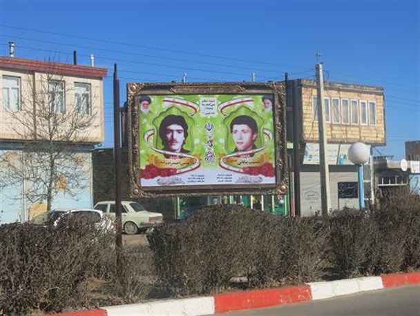 معابر نیر به تمثال شهدا مزین شد+تصاویر