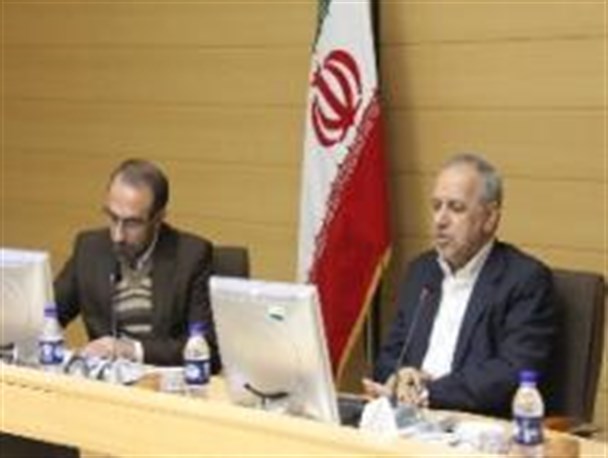 استاندار زنجان بر افزایش سهم اشتغال در بخش خدمات تاکید کرد