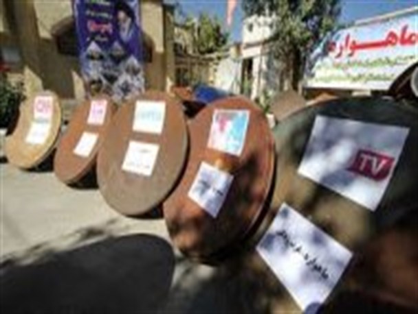 تحویل داوطلبانه 12 دستگاه ماهواده در شهرستان دنا
