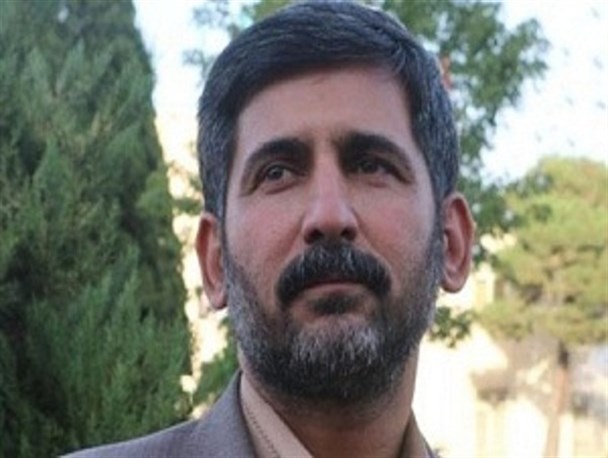 لغو چند تحریم بهانه ای برای نفوذ به مجلس/ دولت و مجلس شروط رهبری در اجرای برجام را نادیده گرفتند