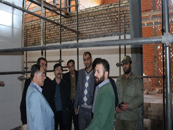 بازدید جمعی از مسئولان از بخش کلباد گلوگاه