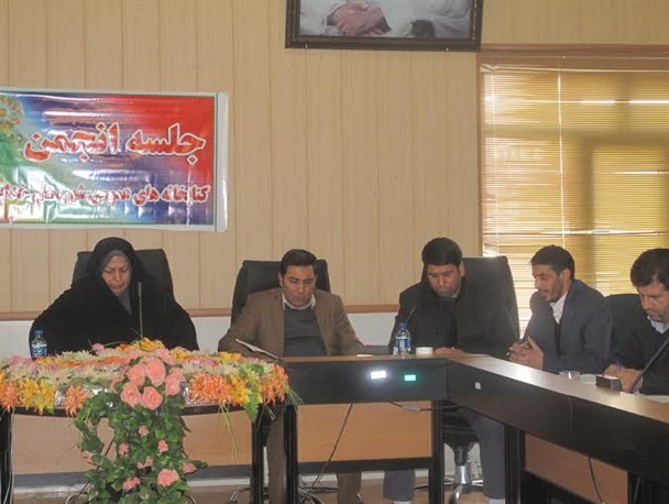 راه‌اندازی ایستگاه مطالعه یا پیک مهر در مرکز شهر قیدار