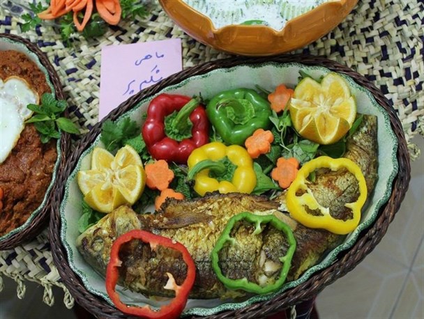 هدف جشنواره غذای سالم، فرهنگ سازی استفاده از غذاهای سالم و سنتی است