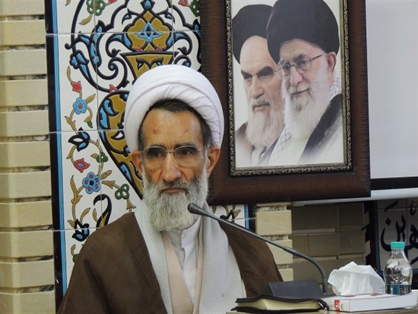 تمامی ارزش‌های انقلاب اسلامی درقالب هنر هستند/حوزه هنری باید میان‌دار اجرای برنامه‌های فرهنگی و هنری باشد