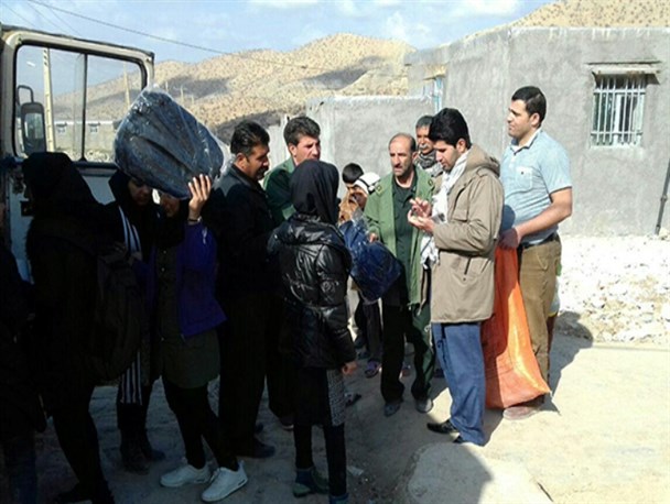 اعزام گروه جهادی بسیج سازندگی سپاه سوادکوه به کرمانشاه