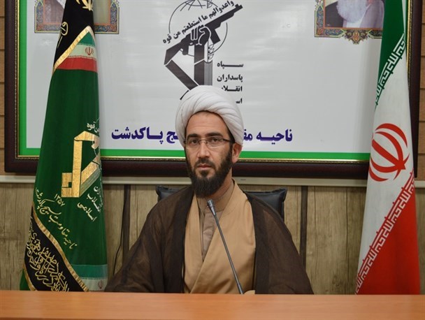 دانش‌آموزان بسیجی پرچم‌داران فرهنگ انقلابی در آموزش و پرورش