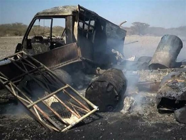 حمله جنگنده های رژیم سعودی به یک بازار در «تعز» یمن+ تصاویر