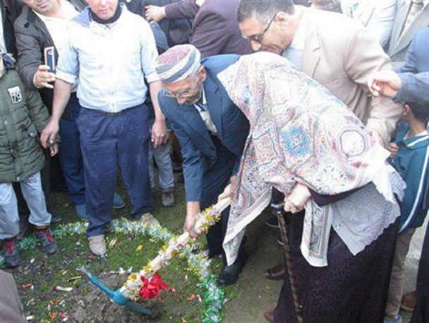 مراسم کلنگ زنی مدرسه ۳ کلاسه در پنج پیکر بندرترکمن برگزار شد+تصاویر