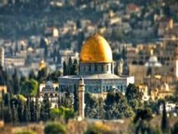 وظیفه ما در برابر توطئه جدید استکبار درباره قدس/ حل مشکلات جهان اسلام در گرو حل مسأله فلسطین است