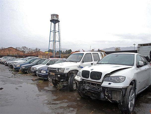 ساماندهی انبارهای اموال تملیکی در یزد روی دور تند