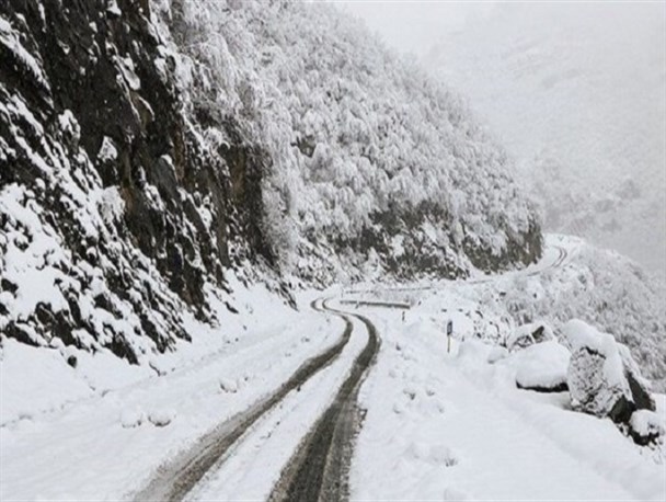 ۴۱ محور روستایی در کرمانشاه مسدود شد