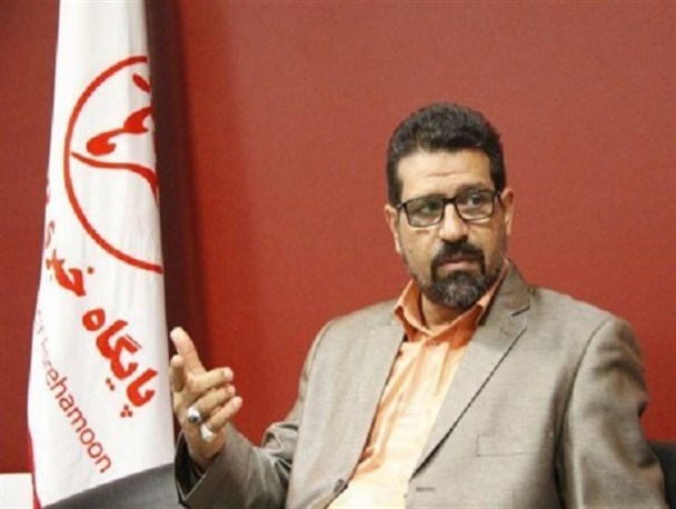 خدمت بی‌منت نیروی زمینی سپاه به سیل‌زدگان جنوب شرق/ توزیع بسته‌های معیشتی بهداشتی در "دلگان" و "رودبار"