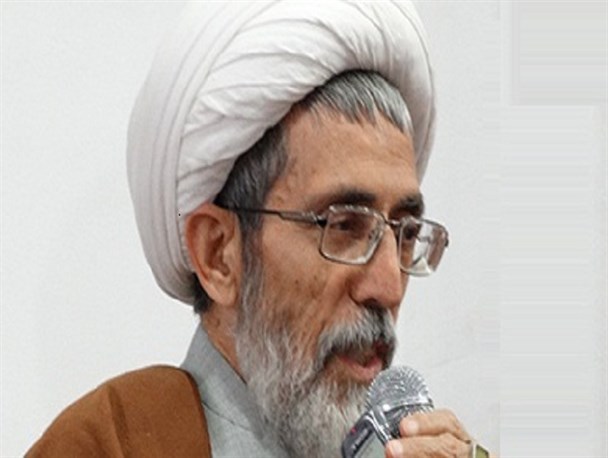 حضور آیت‌الله نیازی خرم‌آبادی در مسجد روستای امیر شهرستان سلسله