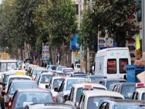 مشکل ترافیک شهرضا با ایجاد پارکینگ درون شهری کم می شود / ایجاد بازار روز در منطقه سروستان یک نیاز است