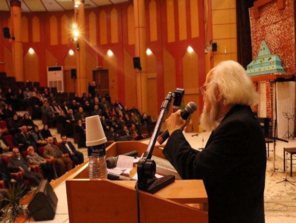 بزرگداشت استاد هنرهای تجسمی در لاهیجان برگزار شد