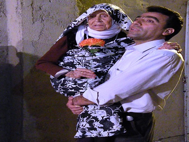 اصغر رجبی جزء نفرات برتر جشنواره عکاسی مردمی در تهران شد