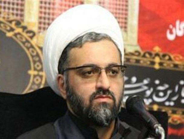 صدای نخبگان گلستانی در استان و مرکز شنیده نمی شود / شایسته نیست افراد منتسب به رهبری خود را درگیر بازیهای جناحی و سیاسی کنند