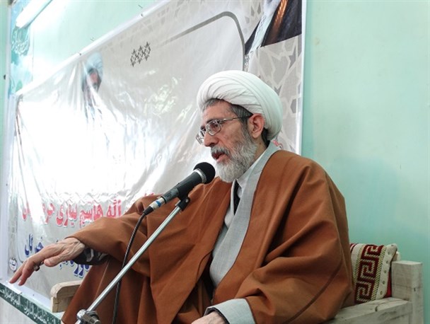 حضور آیت‌الله نیازی خرم‌آبادی در کوهدشت