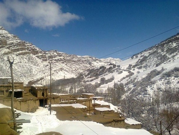 دریافت تسهیلات مقاوم سازی مسکن روستایی ماراتنی نفس گیر / دلهره سهم ساکنان منازل بی دوام روستایی