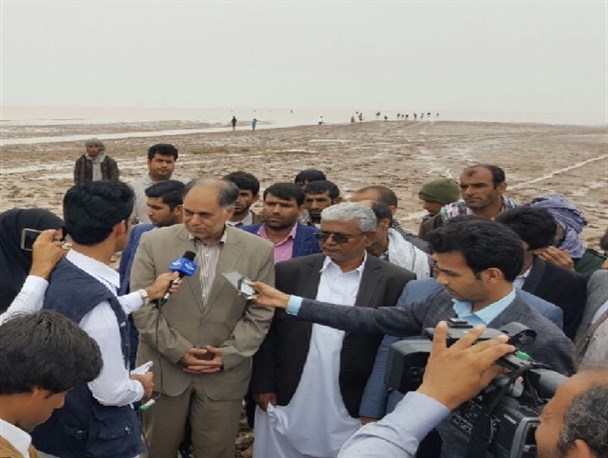 بازدید استاندار سیستان و بلوچستان از تالاب جازموریان