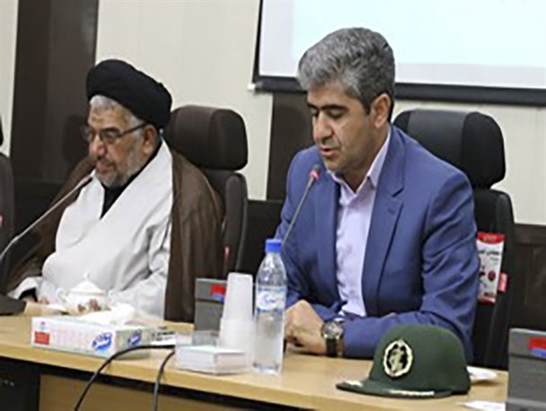 بگذارید جوان انتقادش را بگوید/ هیاهو در قبال انتقادها، بهانه ایی برای توجیه کار نکردن ماست