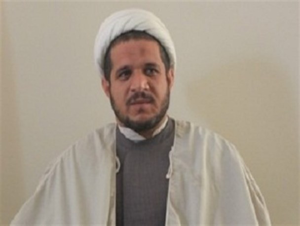 نماز جماعت در مسجد پارک کوثر نهاوند اقامه می شود