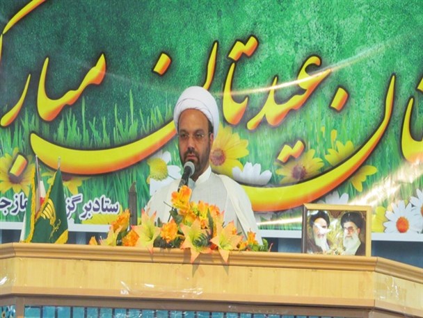 همه گوش به فرمان ولی امر مسلمین جهان هستیم/ همه تلاش‌ها باید در راستای تحقق شعار سال باشد