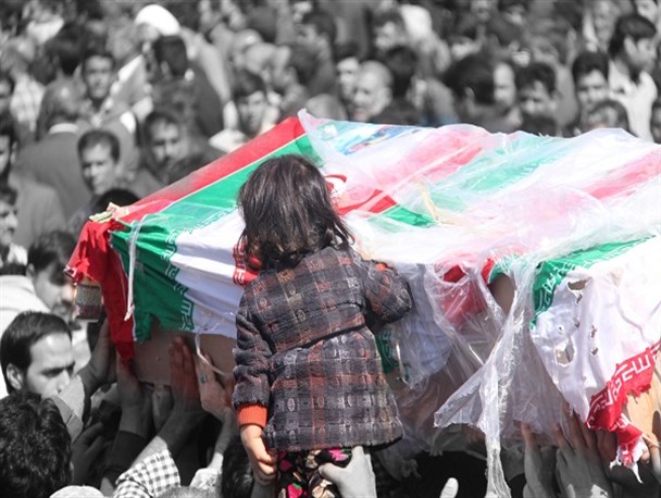 بازخوانی مراسم تشیع جنازه شهید سردار شمس آبادی