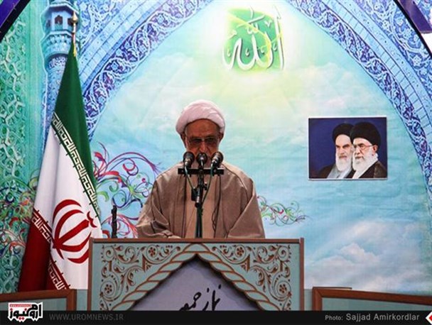 تقوای الهی لازمه دستیابی انسان به مقامات عالیه است