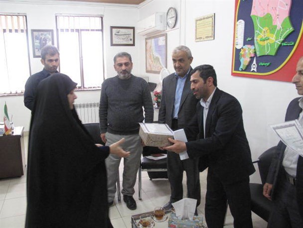 از بانوان اداره آموزش وپرورش خشکبیجار تجلیل شد