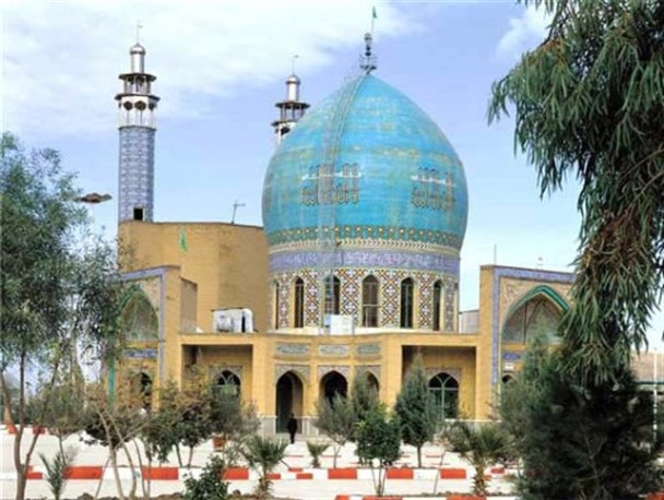 طرح آرامش بهاری در جوار بقعه احمدابن اسحاق (ره) آماده پذیرایی از میهمانان نوروزی است
