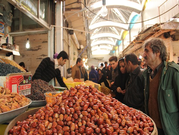 بازار داغ خرید آجیل و شکلات