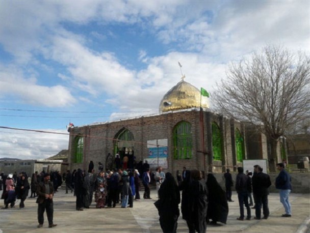 طرح «آرامش بهاری» در بقاع متبرکه تویسرکان برگزار می شود/ تبدیل بقاع متبرکه به مکان‌های آرامش و قطب فرهنگی در ایام نوروز