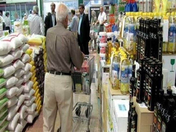 خبری از صف‌های مردم برای تامین کالا نیست/ از توزیع ۳۵۰۰ تن کالای اساسی تا عرضه ۹۰۰ تن سیب و پرتقال